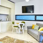 Golden Apartment Navodari