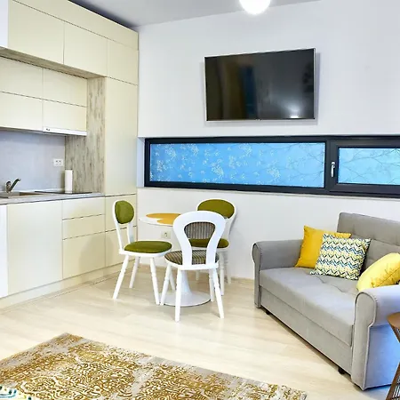 Golden Apartmán Năvodari